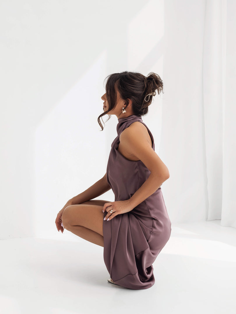 Sukienka satynowa Emilie maxi cherry powder
