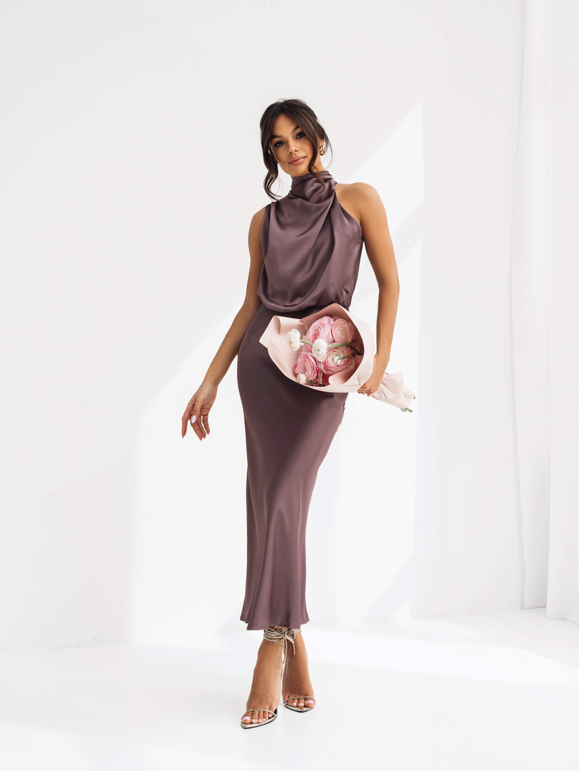 Sukienka satynowa Emilie maxi cherry powder
